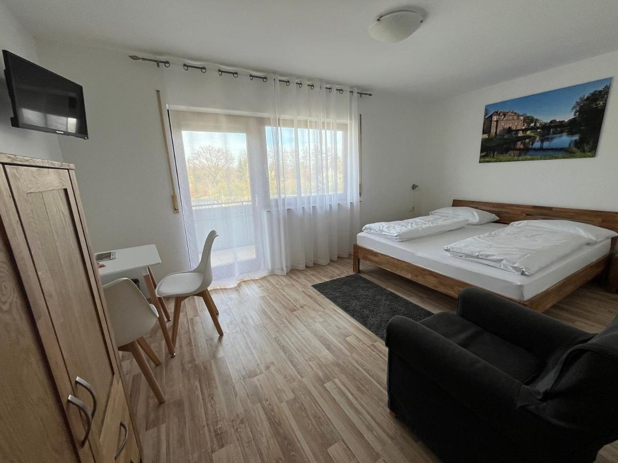 Pension Am Park Руст Экстерьер фото